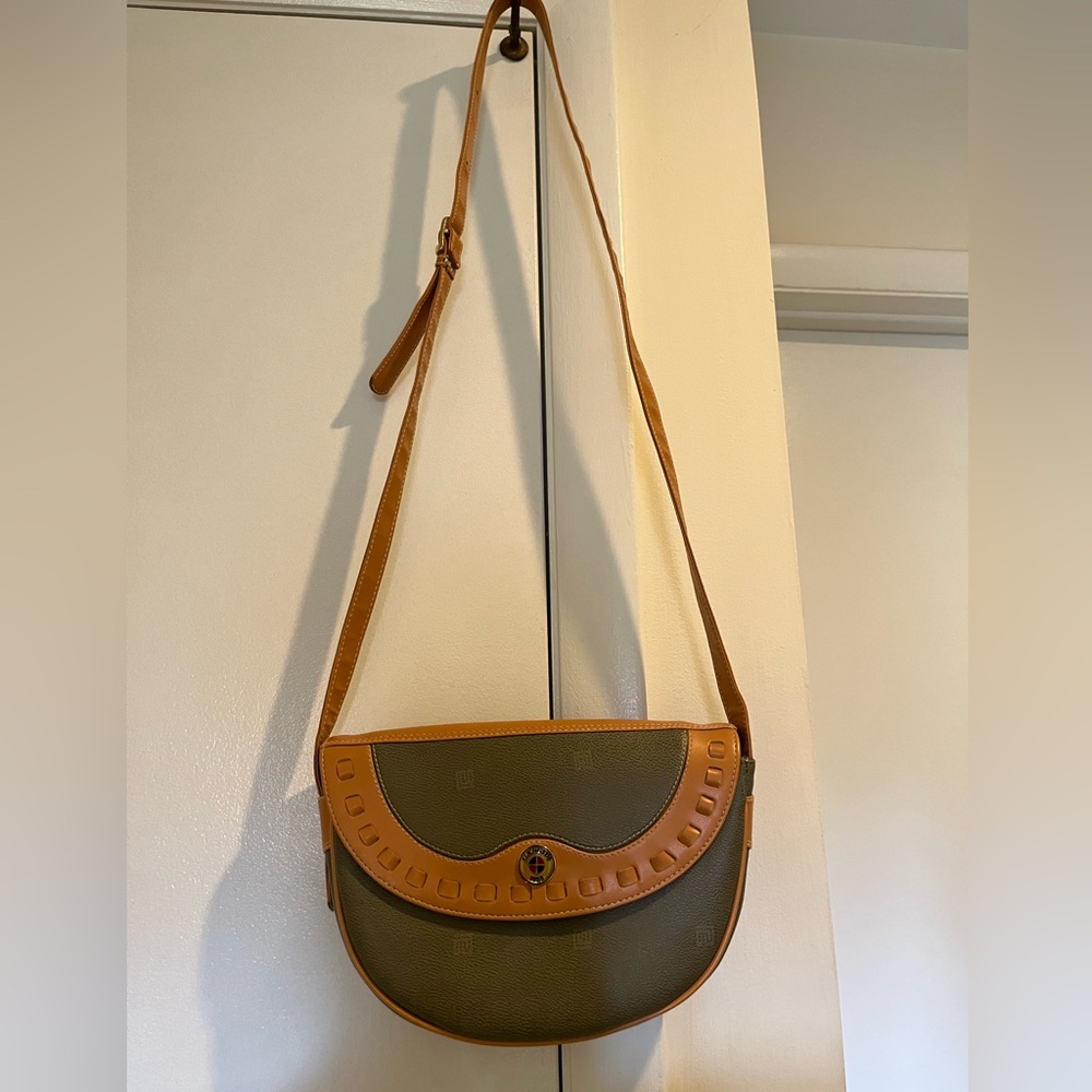 Vintage Y2K Vegan Pleather bag